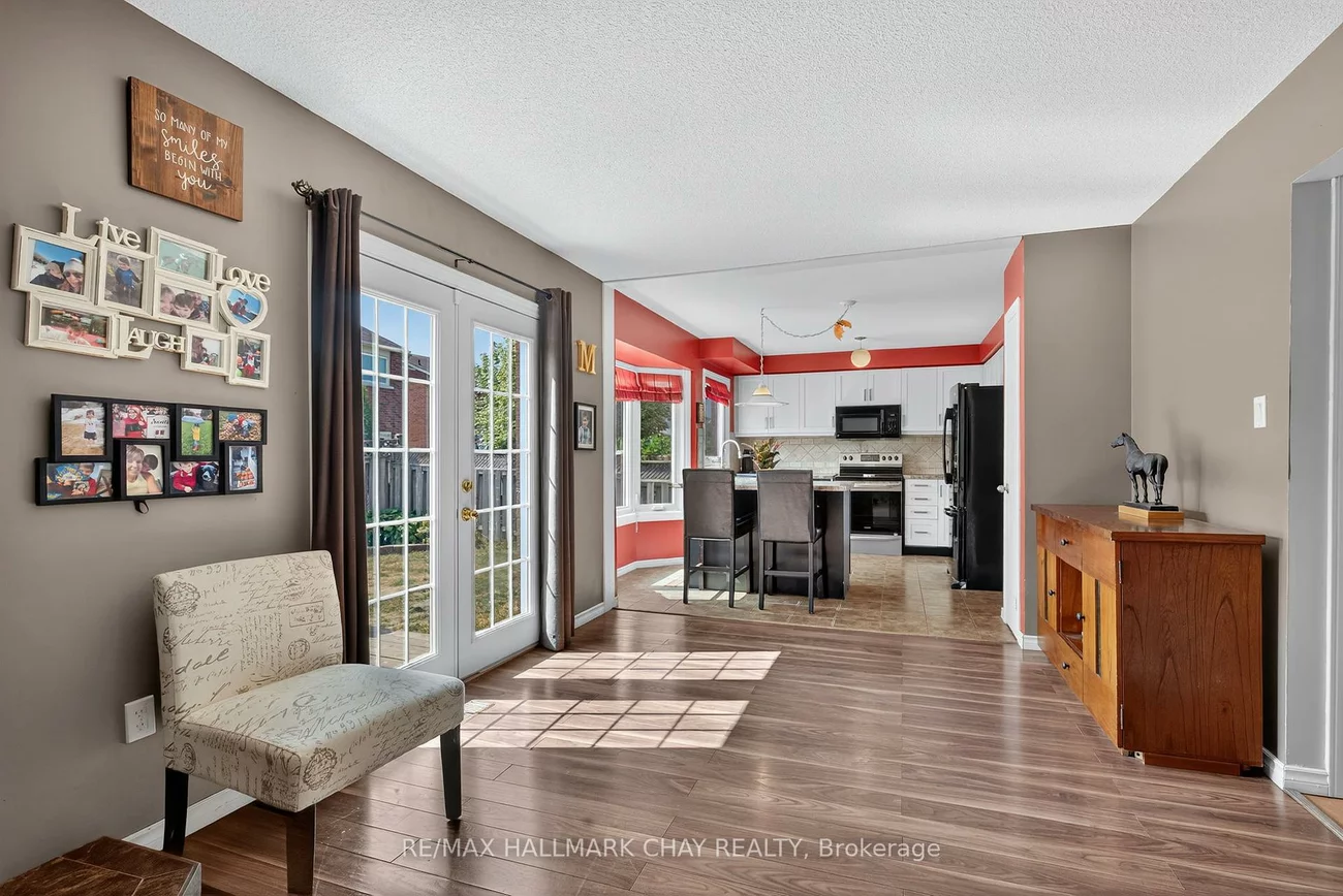 49, Mcdougall, West Bayfield, Barrie