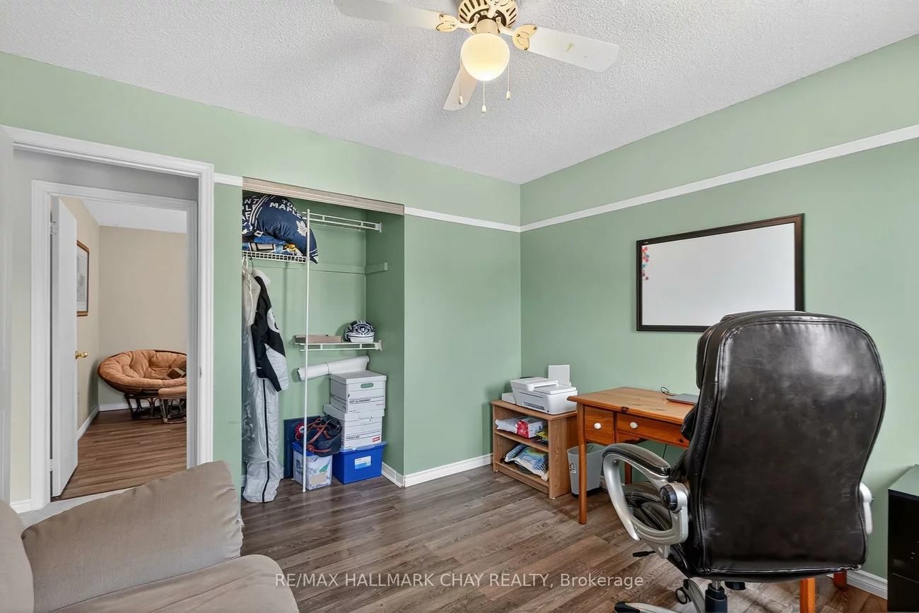 49, Mcdougall, West Bayfield, Barrie