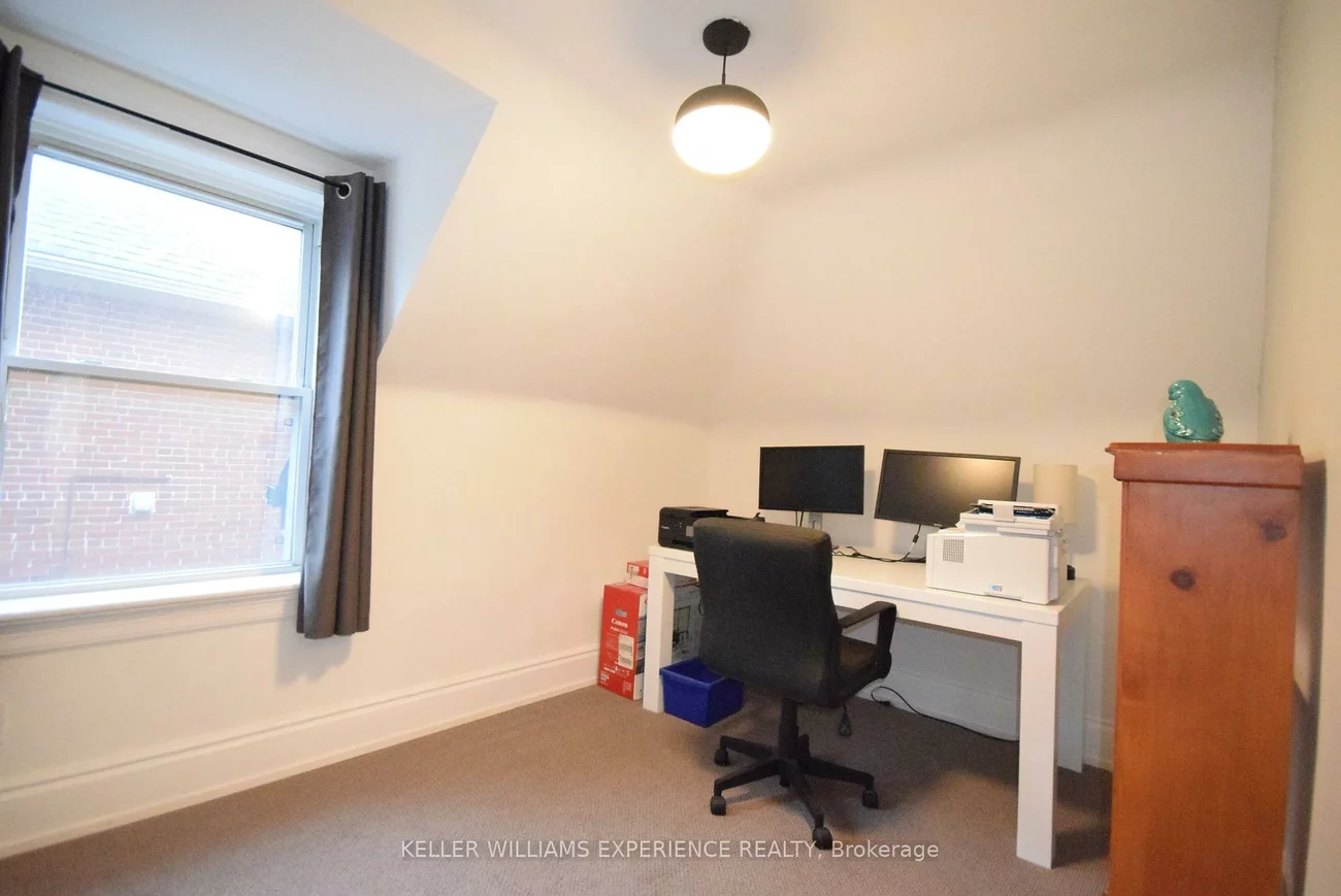 184, BRADFORD, City Centre, Barrie