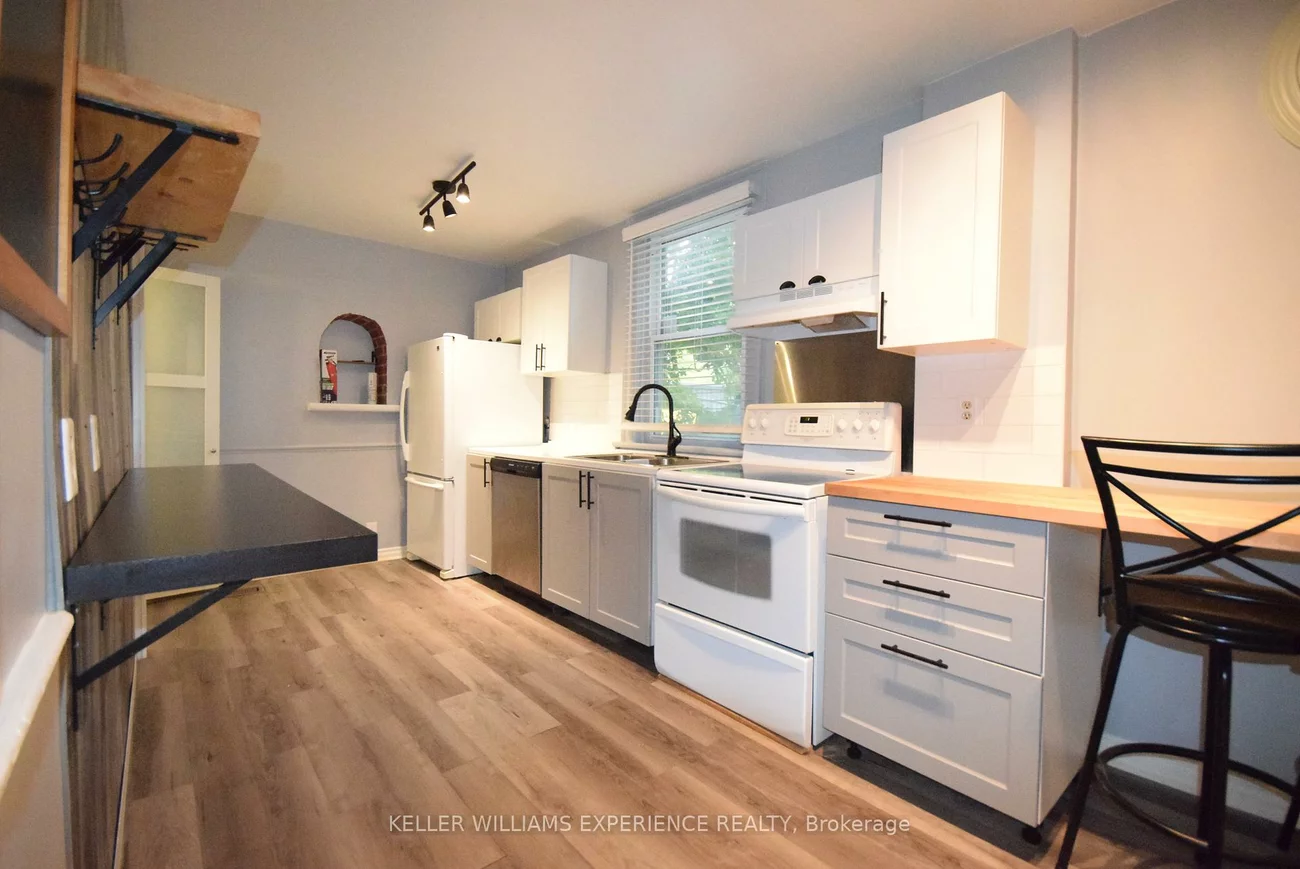 184, BRADFORD, City Centre, Barrie