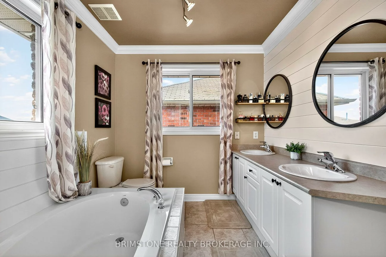 63, Prince George, Innis-Shore, Barrie