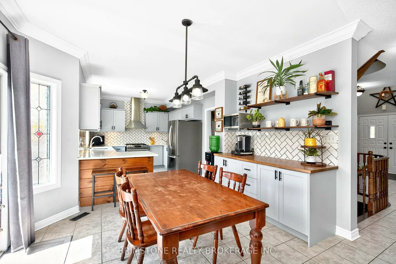 63, Prince George, Innis-Shore, Barrie