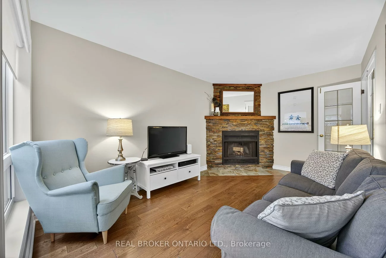 13, BALLISTON, West Bayfield, Barrie