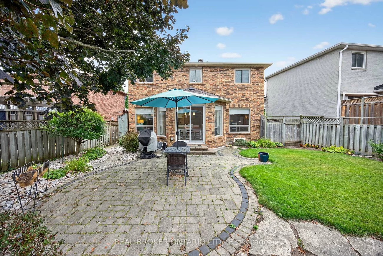 13, BALLISTON, West Bayfield, Barrie