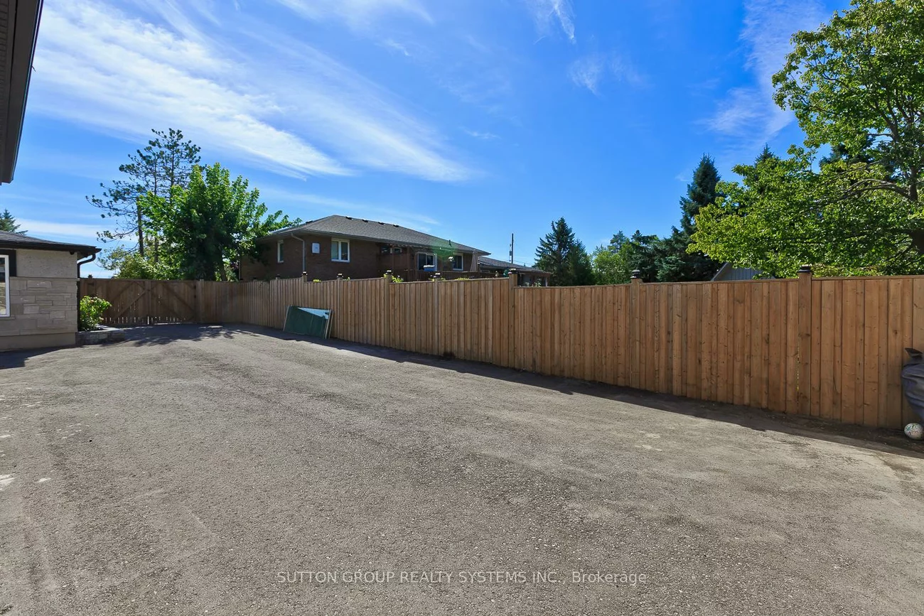 214, ASHFORD, Painswick South, Barrie