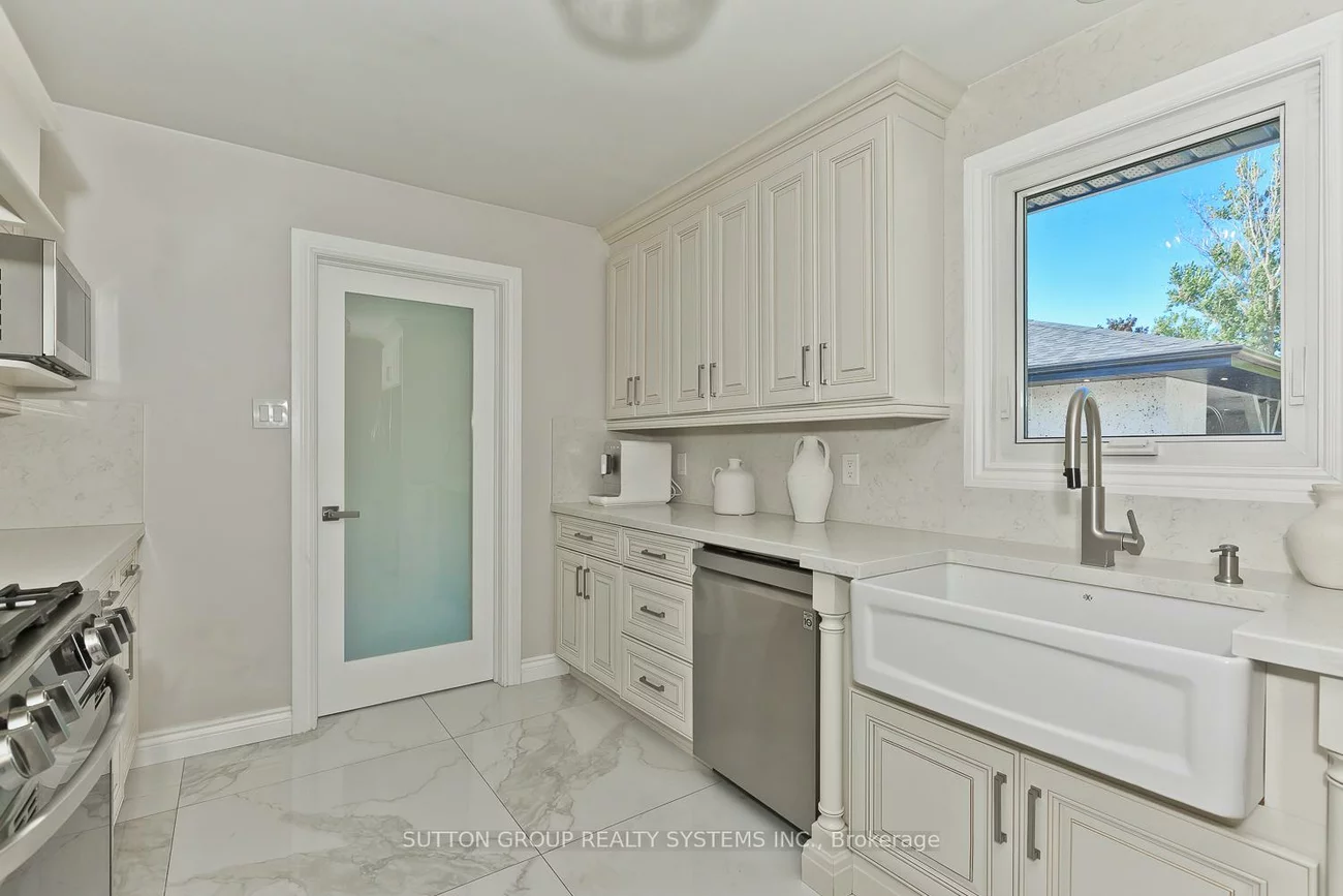 214, ASHFORD, Painswick South, Barrie