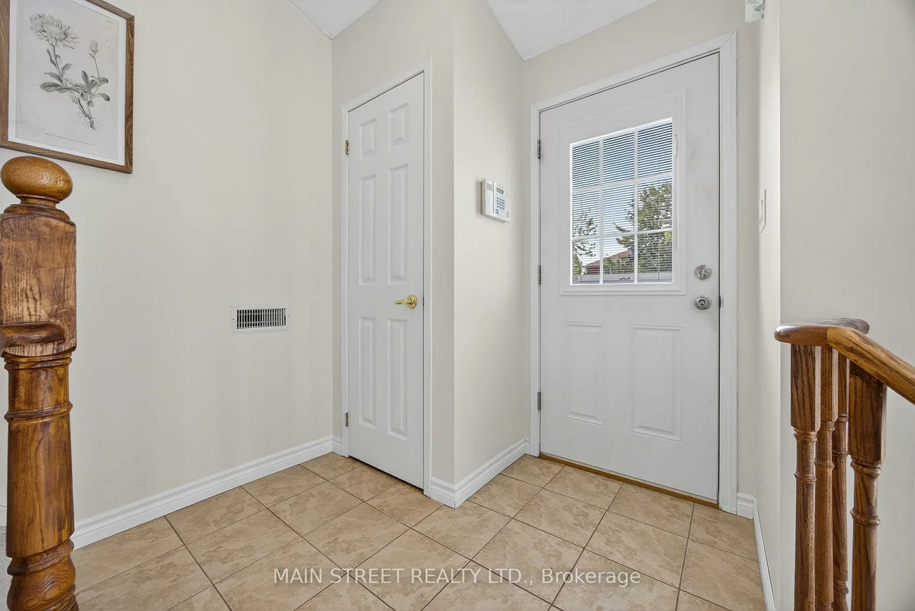 94, Silver Maple, Holly, Barrie