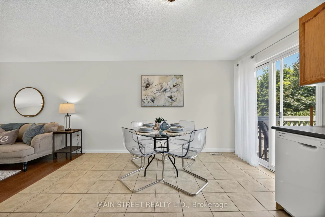 94, Silver Maple, Holly, Barrie