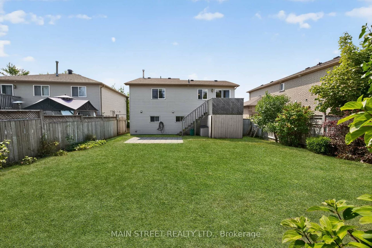 94, Silver Maple, Holly, Barrie