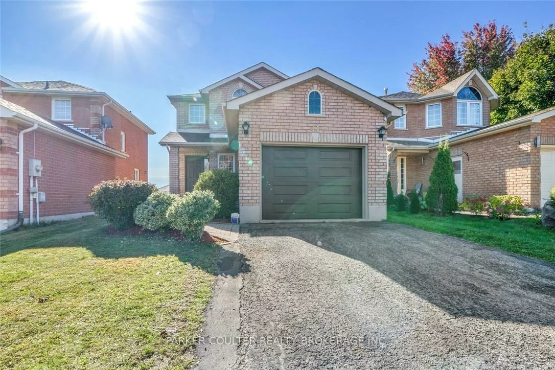 41, Widgeon, Painswick South, Barrie