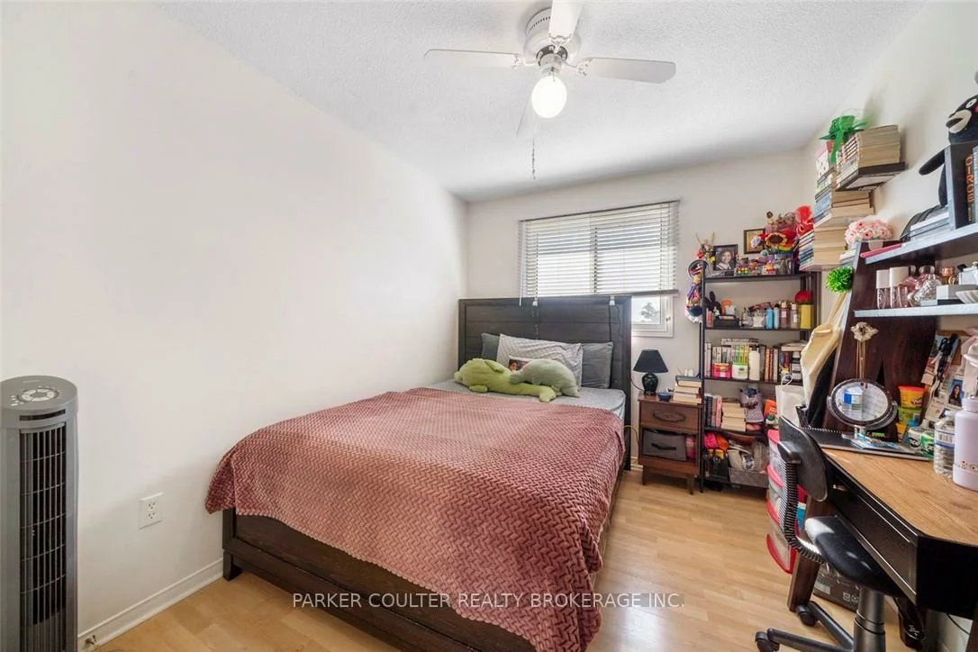 41, Widgeon, Painswick South, Barrie