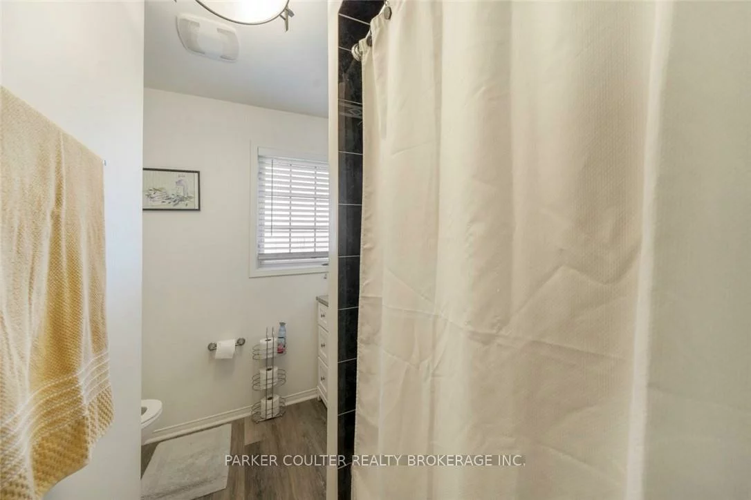 41, Widgeon, Painswick South, Barrie