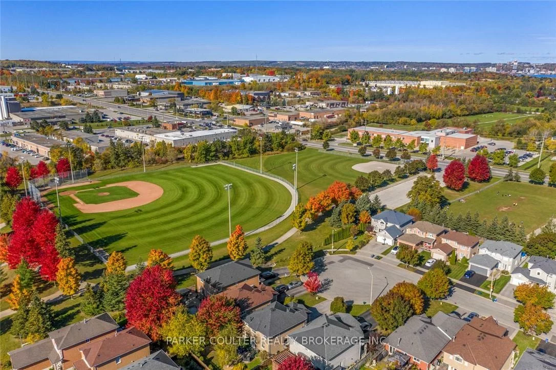 41, Widgeon, Painswick South, Barrie