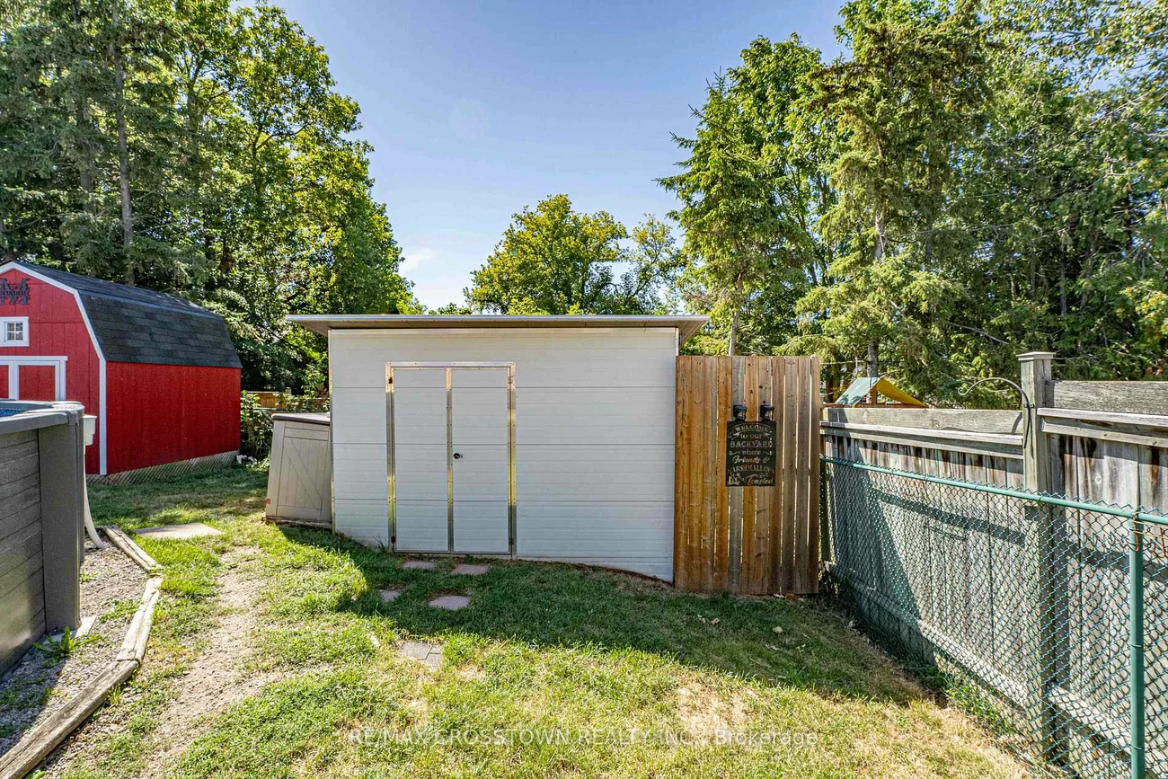 10, Carter, Painswick South, Barrie