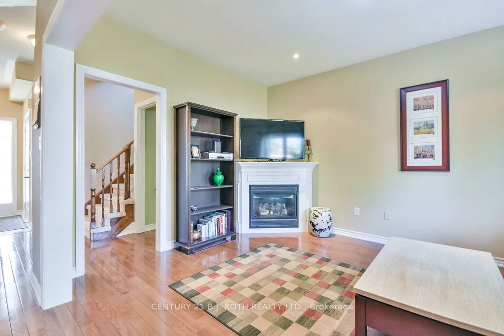 5, Stuart, Innis-Shore, Barrie