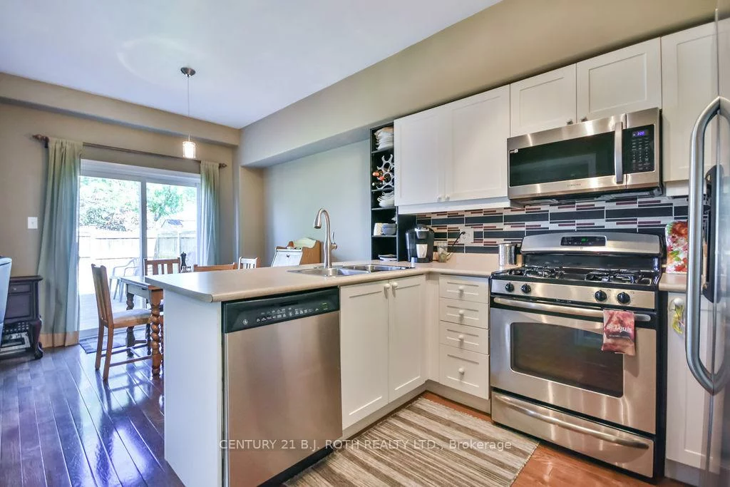 5, Stuart, Innis-Shore, Barrie