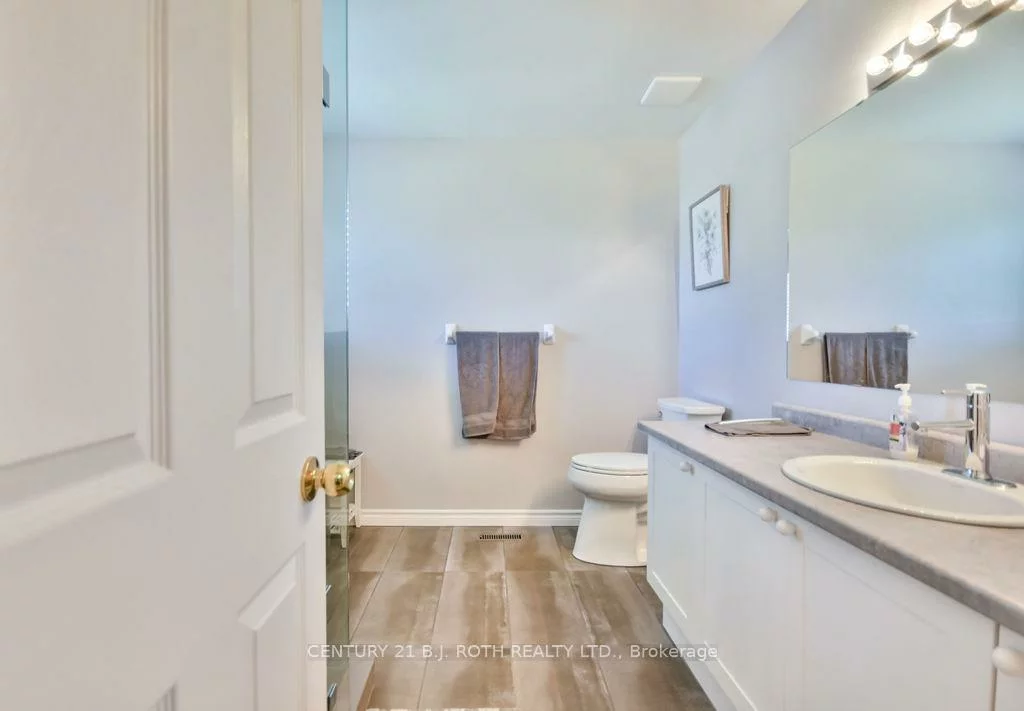 5, Stuart, Innis-Shore, Barrie