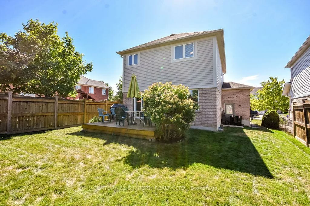 5, Stuart, Innis-Shore, Barrie