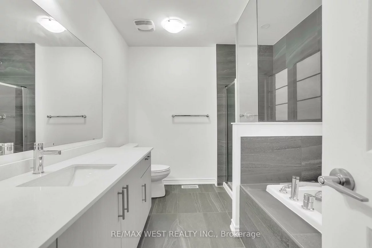 22, Phoenix, Rural Barrie Southeast, Barrie