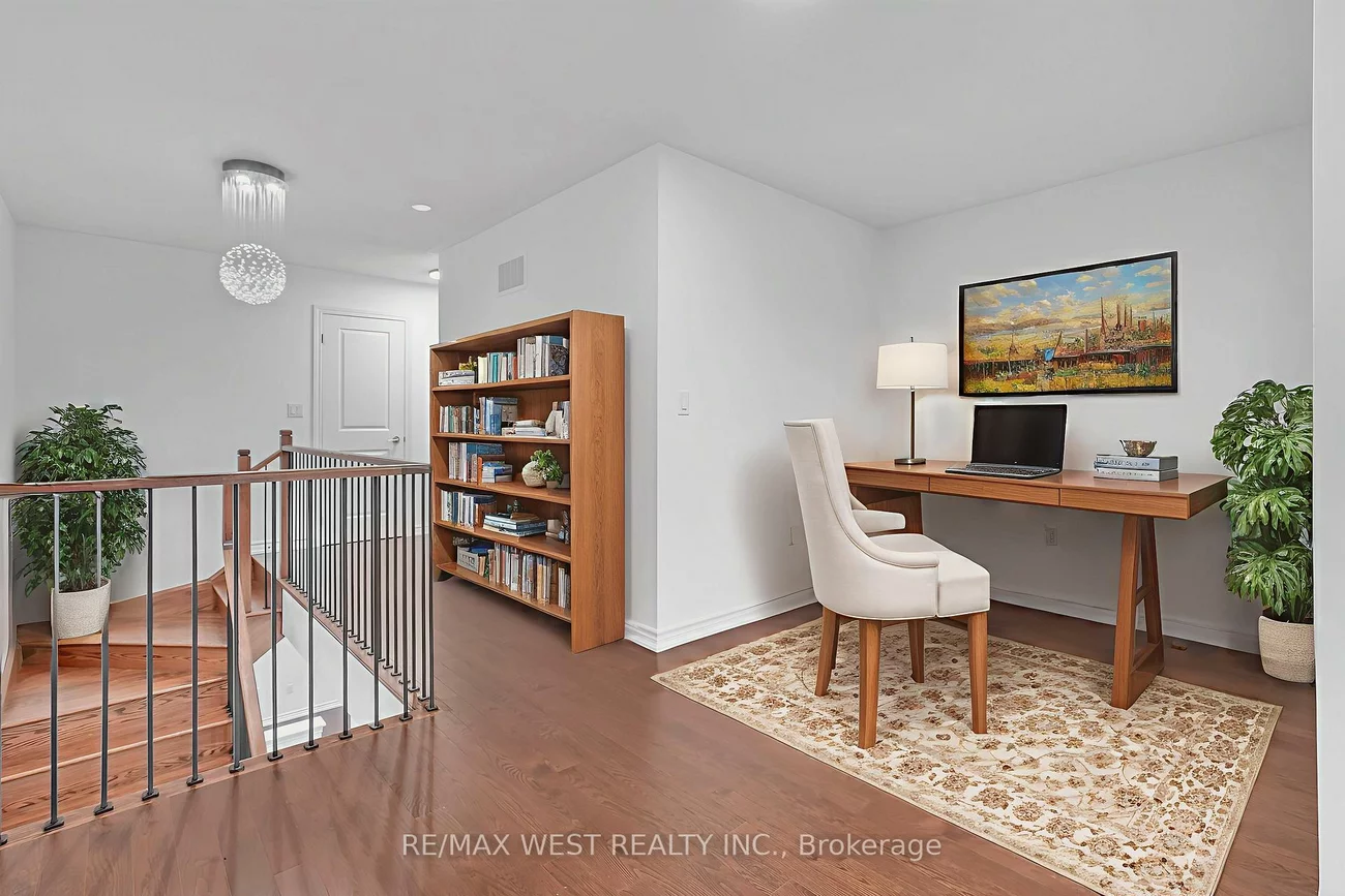 22, Phoenix, Rural Barrie Southeast, Barrie