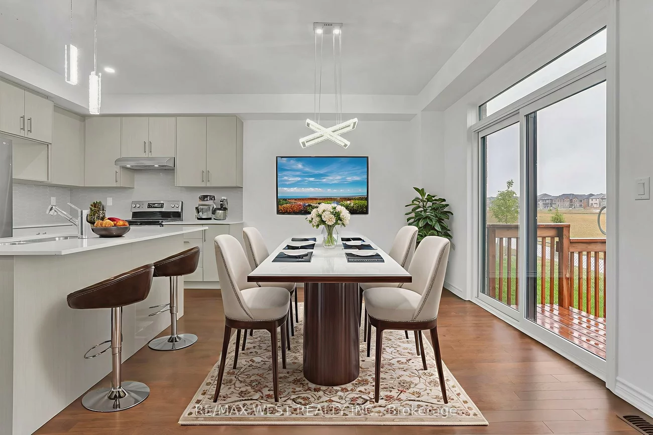 22, Phoenix, Rural Barrie Southeast, Barrie