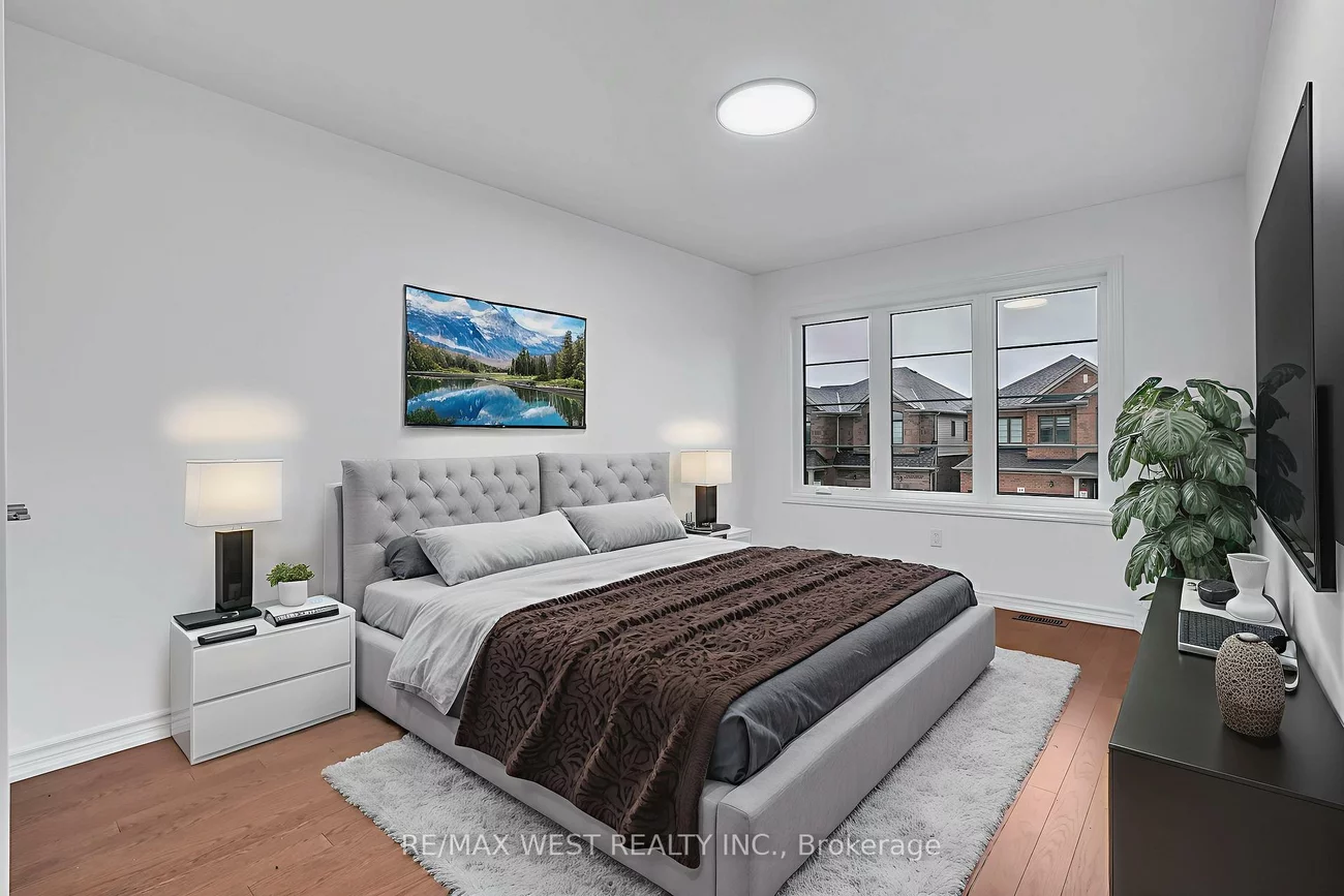 22, Phoenix, Rural Barrie Southeast, Barrie