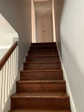 32, Grove, Queen's Park, Barrie