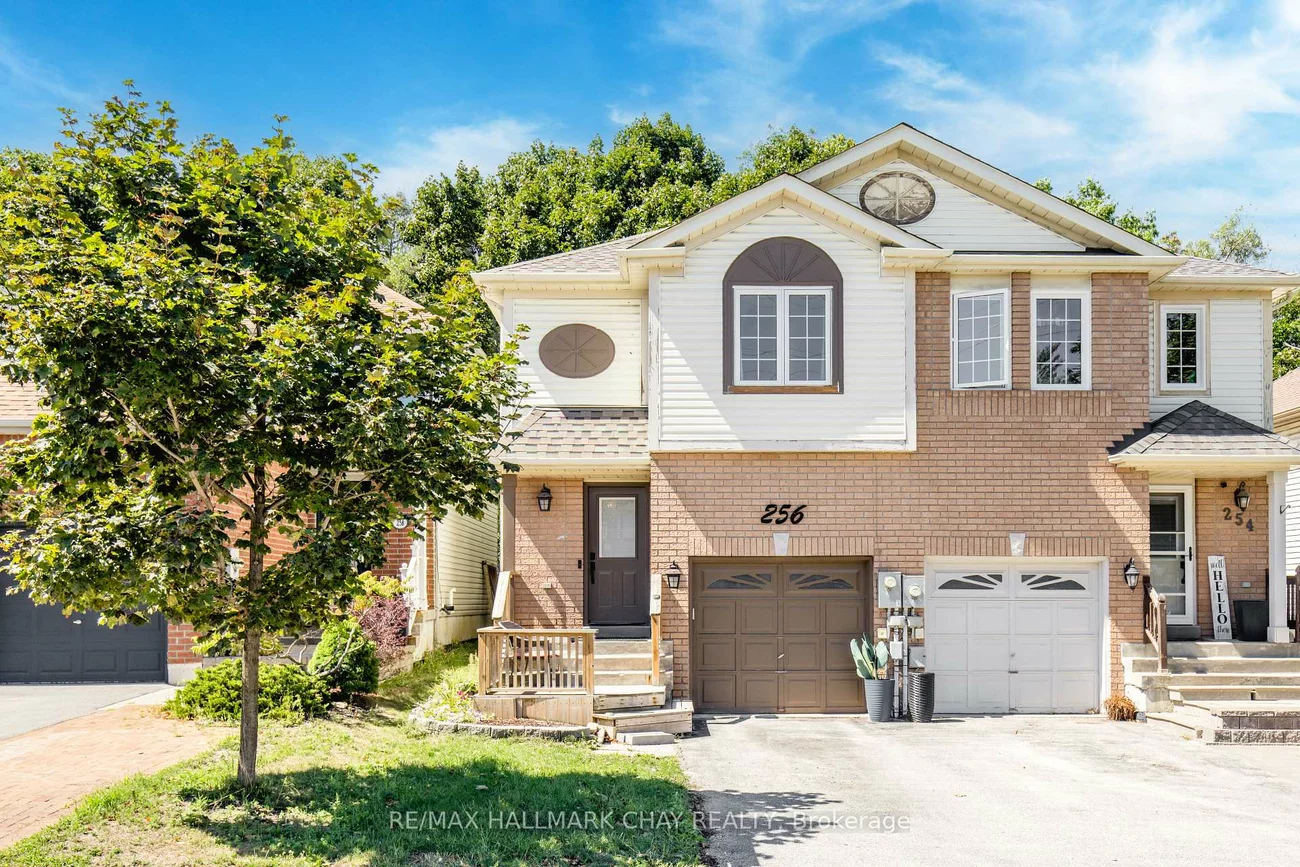 256, Ferndale, Ardagh, Barrie