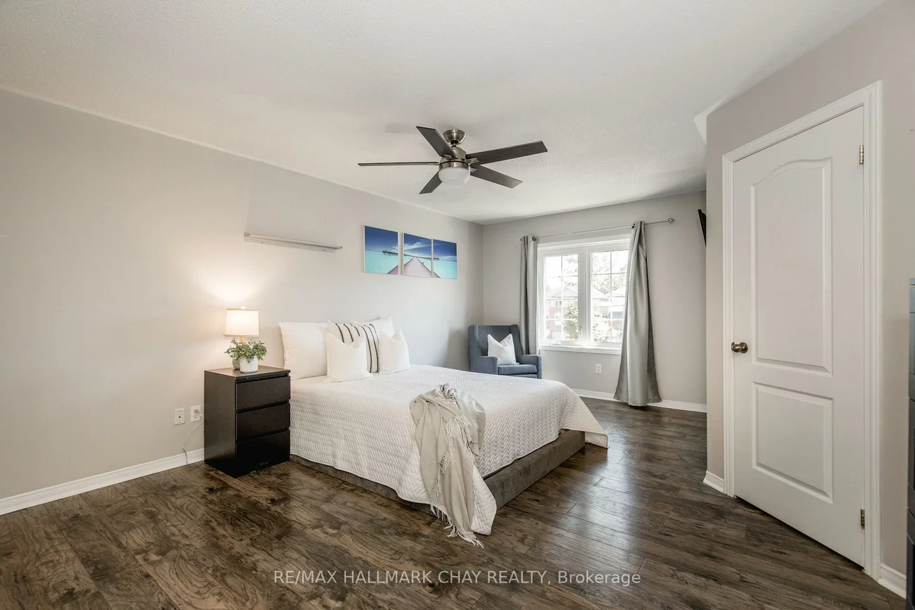 256, Ferndale, Ardagh, Barrie