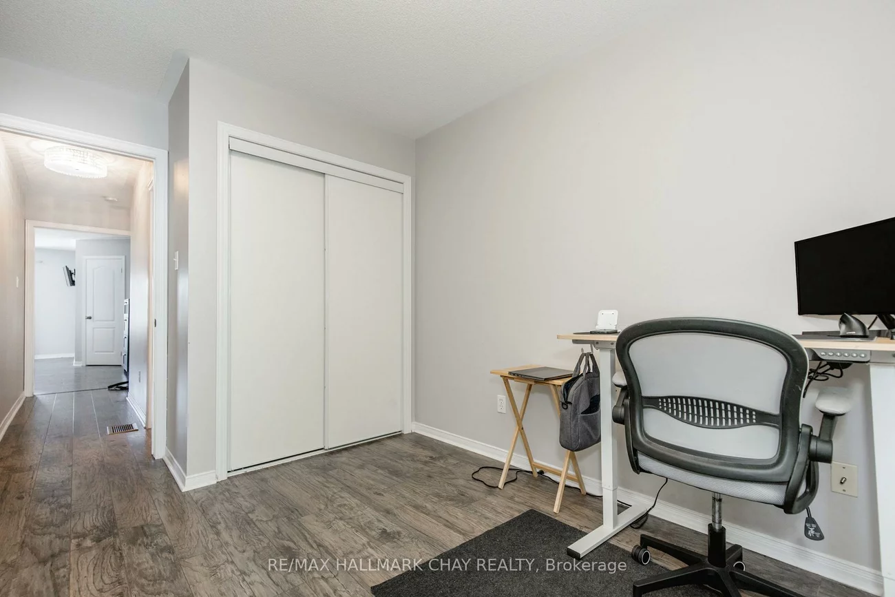 256, Ferndale, Ardagh, Barrie