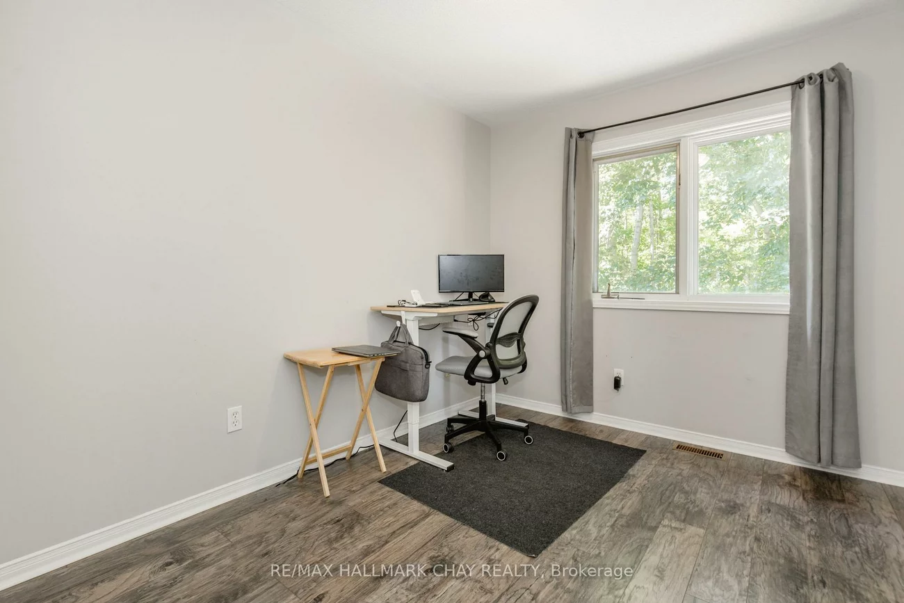 256, Ferndale, Ardagh, Barrie