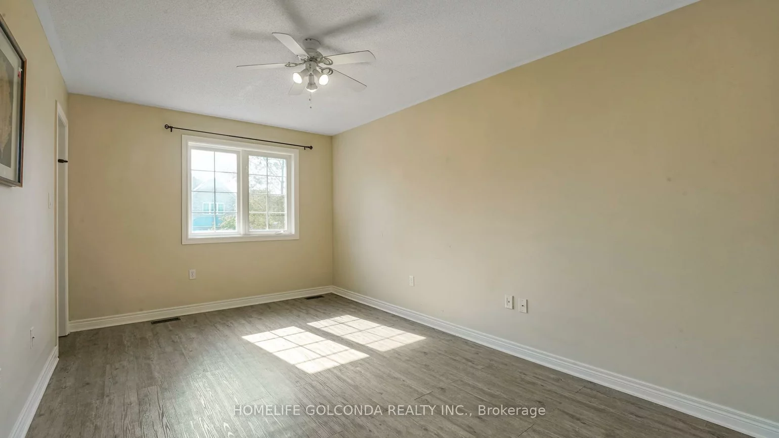 21, Bentley, 400 West, Barrie