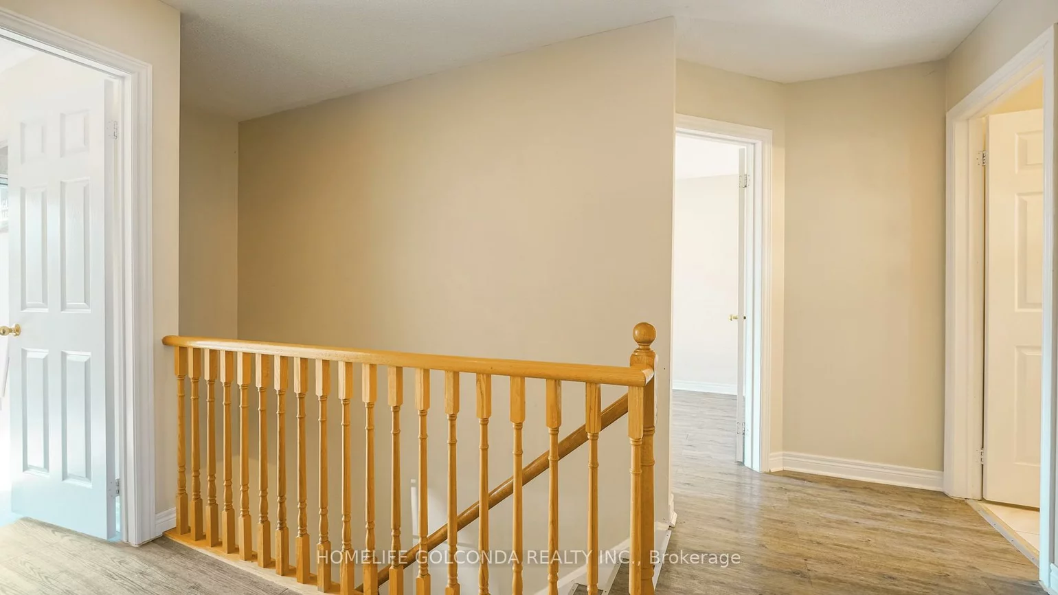 21, Bentley, 400 West, Barrie