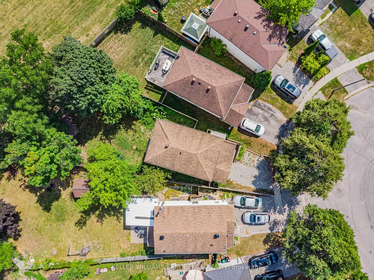 49, Laurie, Wellington, Barrie