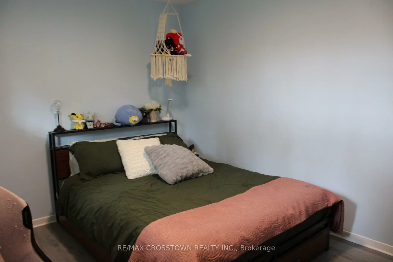 34, Queen, Codrington, Barrie