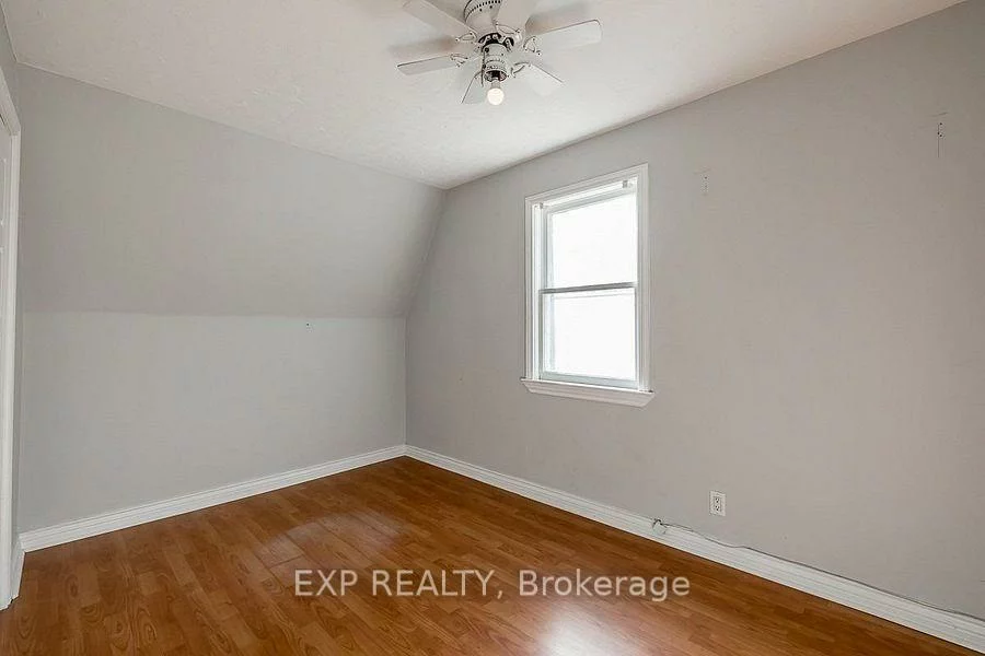 94, Eccles, Queen's Park, Barrie