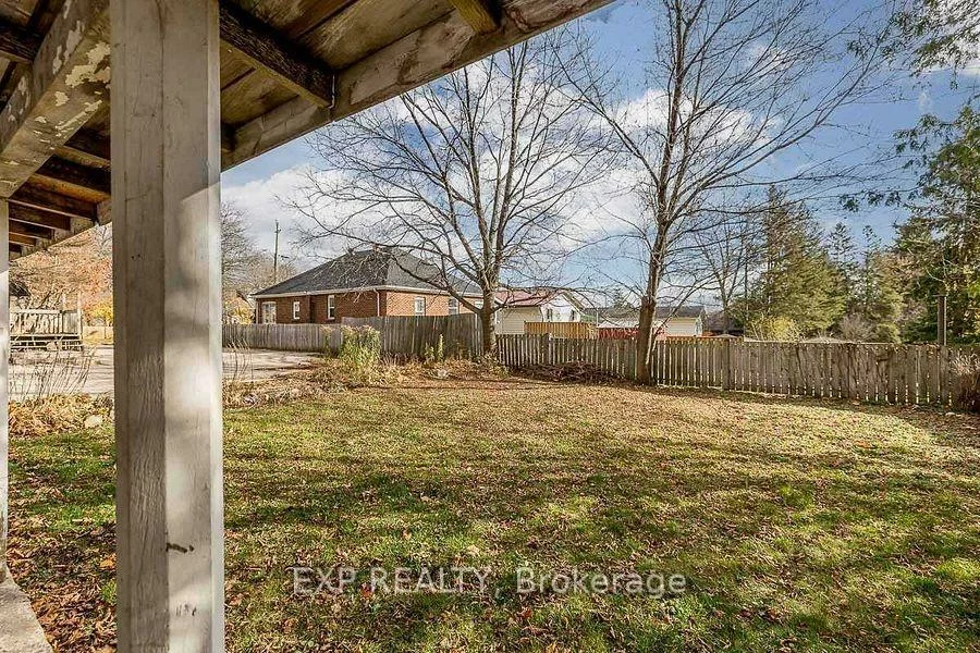 94, Eccles, Queen's Park, Barrie