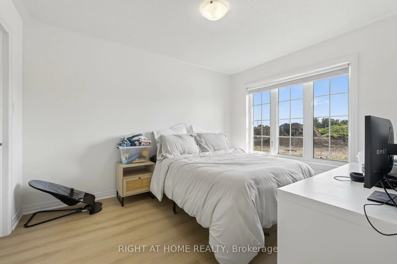 86, West Oak, Rural Barrie Southeast, Barrie