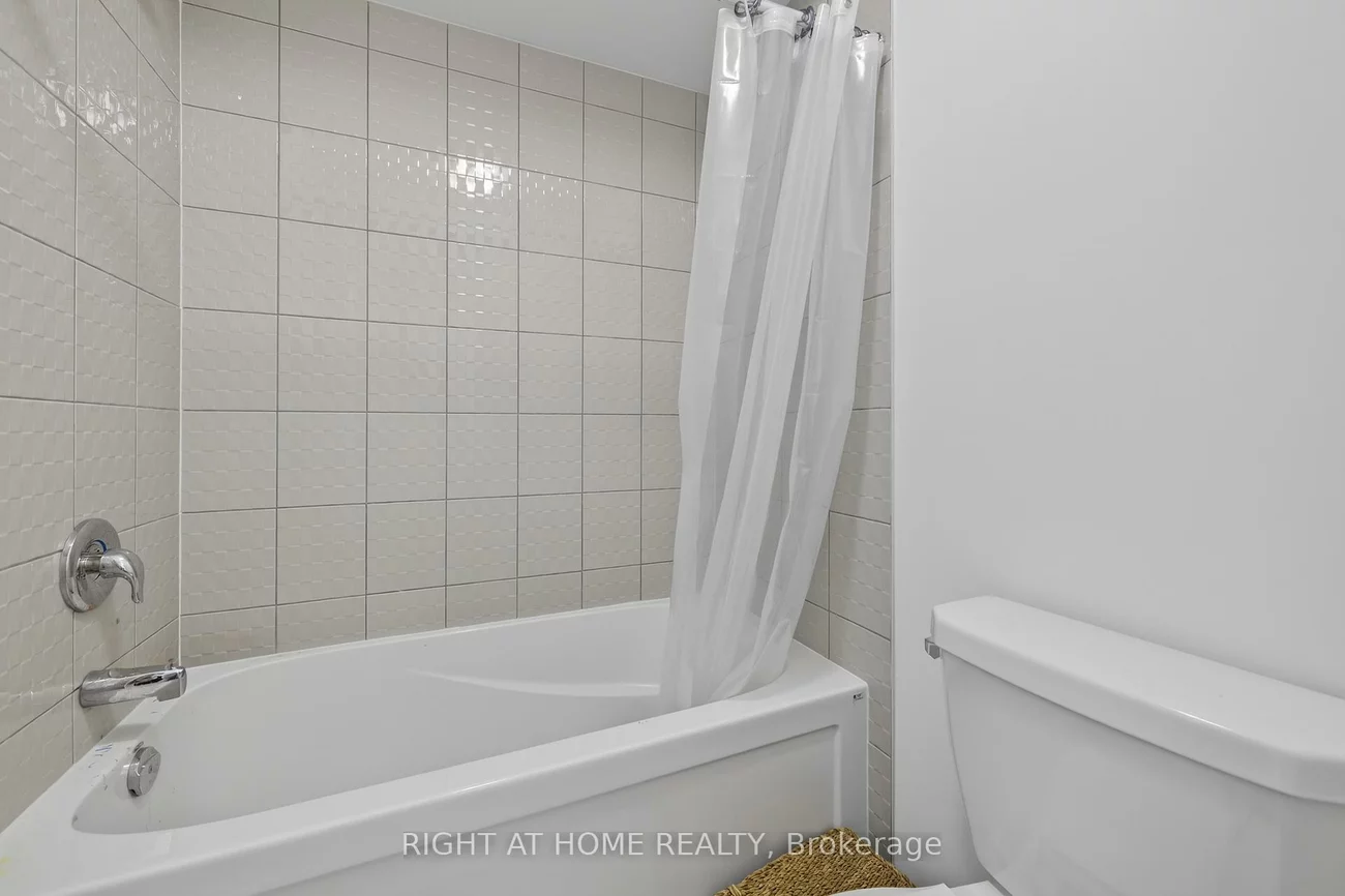 86, West Oak, Rural Barrie Southeast, Barrie