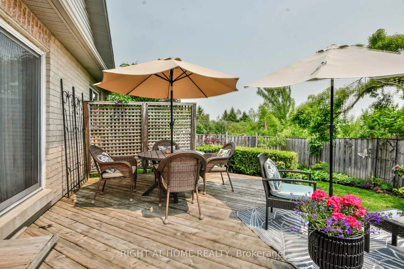 13, Couples, East Bayfield, Barrie