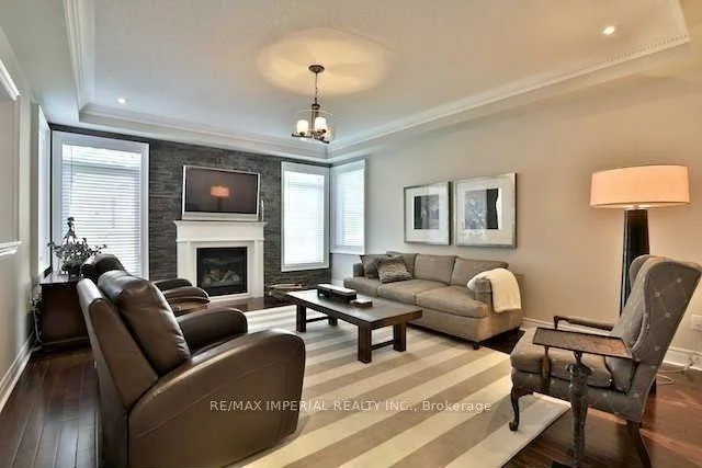 4, Plunkett, Bayshore, Barrie