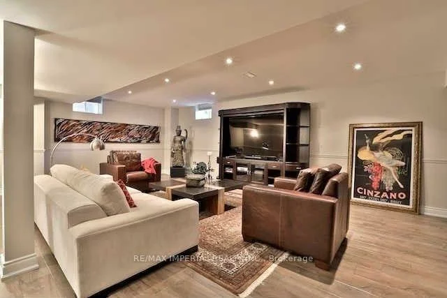 4, Plunkett, Bayshore, Barrie
