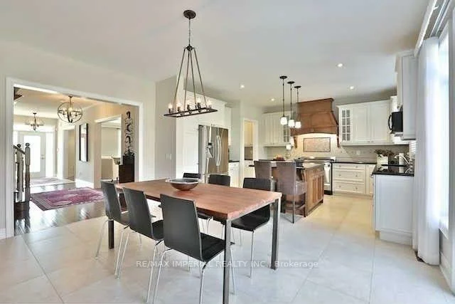 4, Plunkett, Bayshore, Barrie