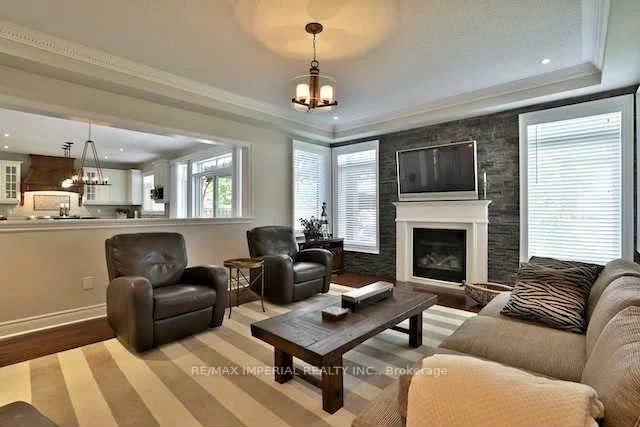 4, Plunkett, Bayshore, Barrie