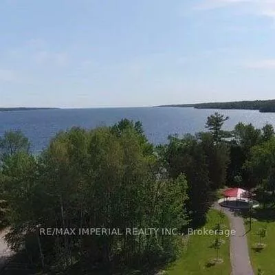 4, Plunkett, Bayshore, Barrie