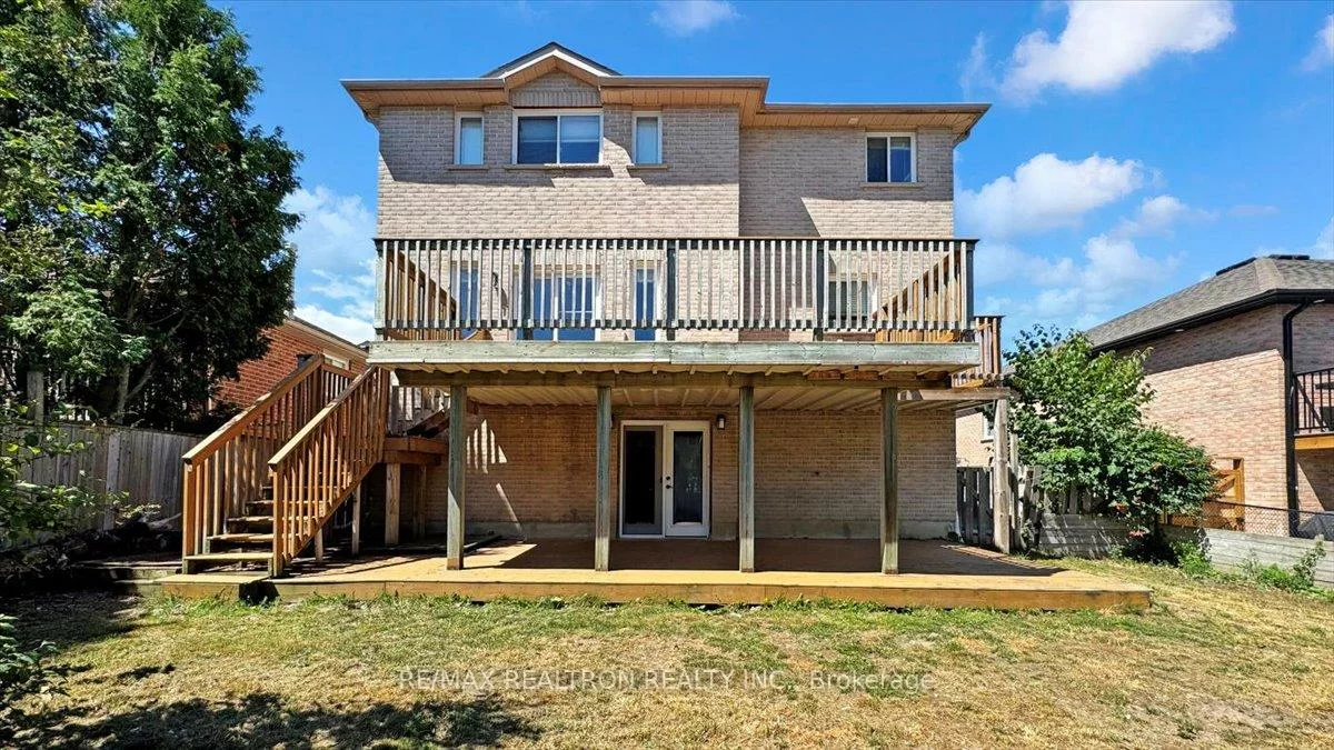 19, Tamarack, Bayshore, Barrie