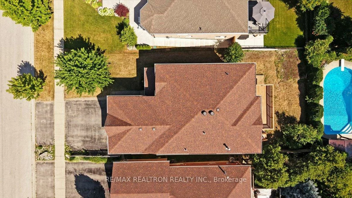 19, Tamarack, Bayshore, Barrie