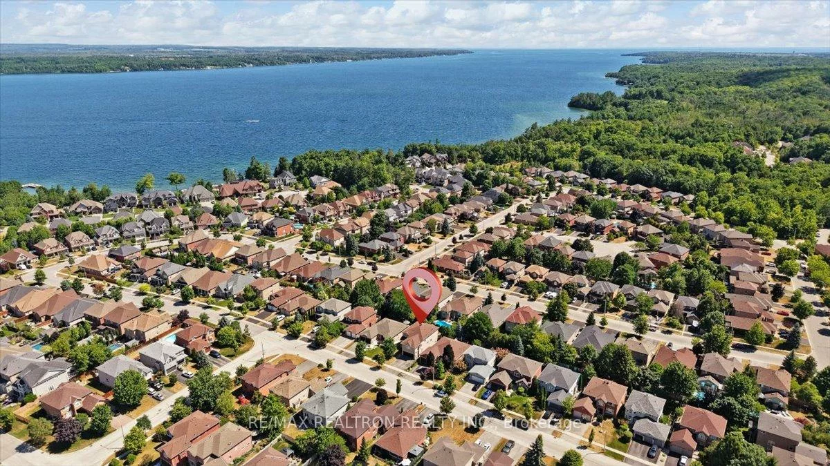 19, Tamarack, Bayshore, Barrie