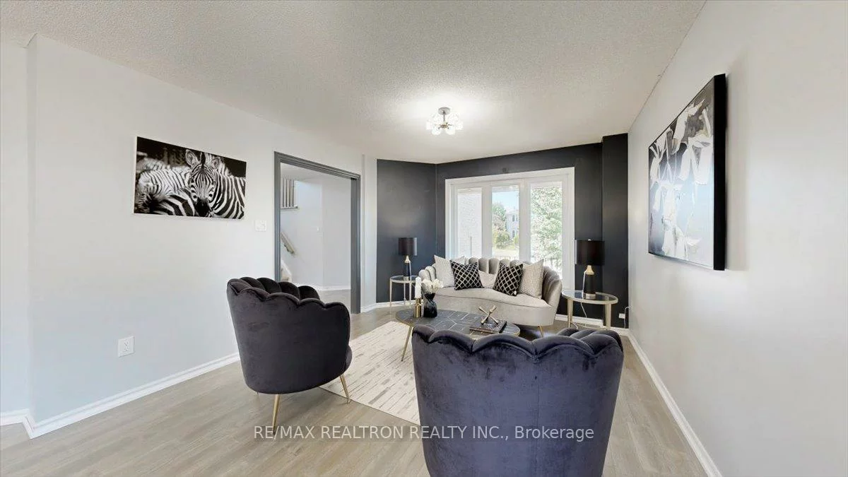 19, Tamarack, Bayshore, Barrie