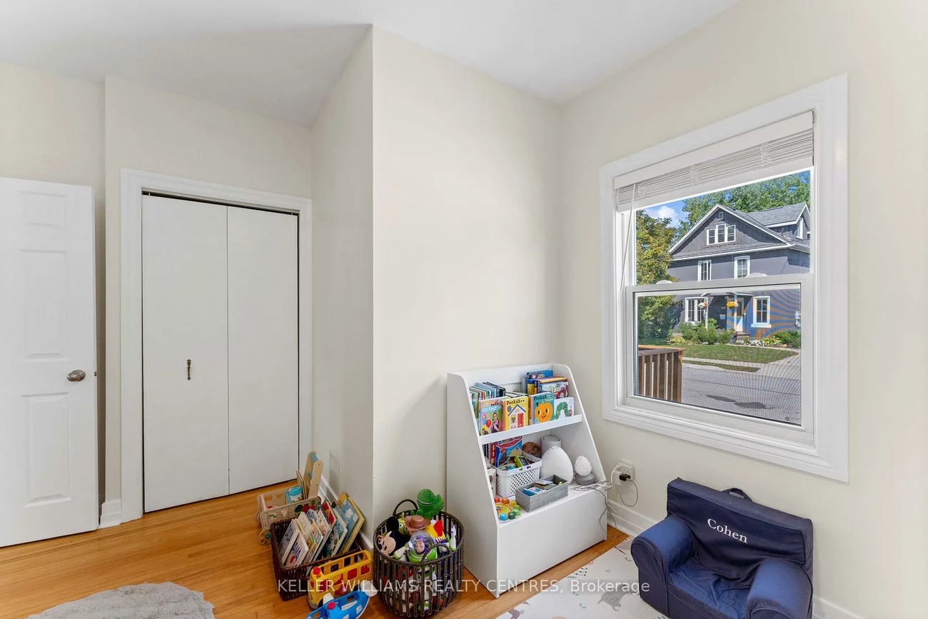 61, Victoria, Sanford, Barrie
